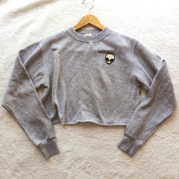 Brandy Melville Sweaters - Brandy Melville alien patch Nancy sweater